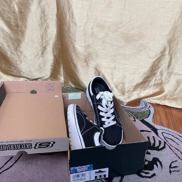 Platform Sketcher Sneaker - Picture 2 of 5